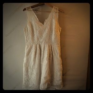 *New Beautiful white lace dress, never worn.
